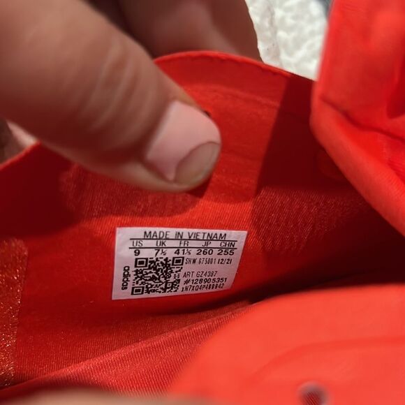 New-STELLA MCCARTNEY FOR ADIDAS TREINO SNEAKERS size 9 - Picture 3 of 3